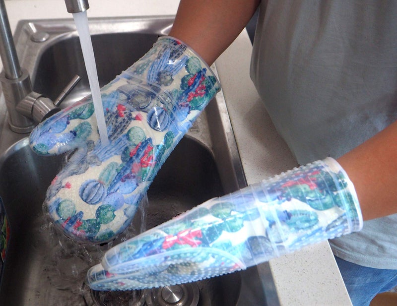 RED LMLDETA Oven Mitts Set of 2 with Transparent Clear Silicone Shell and Nice Cactus Flower Cotton Lining, Heat Resistant to 500 F Kitchen Oven Gloves Pot Holder for Cooking (Cactus Flower, Oven Mitts) - Image 5